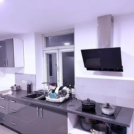 Vicos House