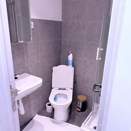 Vicos House Séjour chez l'habitant Charleroi