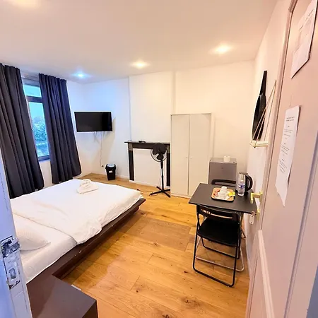 Vicos House * Charleroi